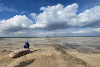 Свитязь катастрофически обмелел: новые фото экокатастрофы на самом большом озере Украины
