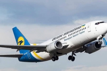 Рейс завернули за пару часов: Украина не пустила заробитчан в Лондон