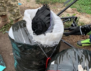 На Львовщине мужчина пытался переправить дроном мешки с медицинскими масками