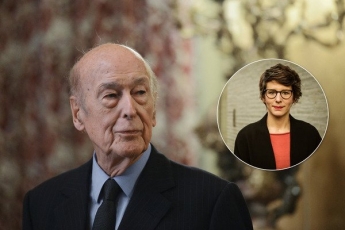 Целовал и трогал за ягодицы: 94-летнего экс-президента Франции обвинили в домогательствах