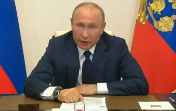 Путин объявил об окончании "нерабочих дней" в РФ