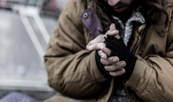 В Днепре прохожий спас бездомного: подробности (Фото)