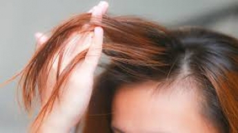 Густые и сильные: 8 причин выпадения волос