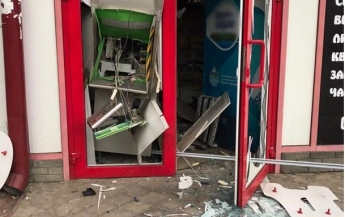 Ночью в Харькове взорвали банкомат (фото)