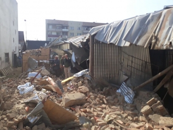 В Закарпатской области обрушился кинотеатр: под завалами нашли труп