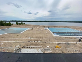 На запорожской Набережной в конце весны откроют водно-развлекательный комплекс (Фото)