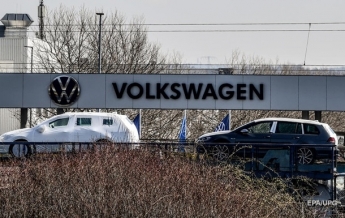 Volkswagen извинился за рекламу с чернокожим (фото)