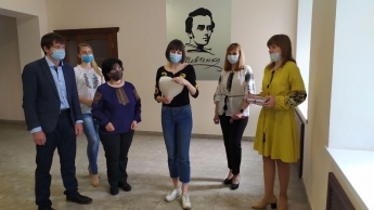 Мелитопольская молодежь написала обращение в будущее (фото, видео)