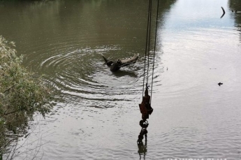 В Одесской области автомобиль съехал в реку: утонули два человека