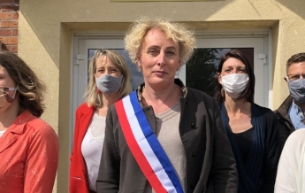 Во Франции женщина-трансгендер впервые стала мэром