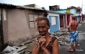 На Кубу обрушились штормы, ливни и торнадо (видео)