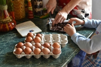 Когда хранение яиц в холодильнике может быть опасно для здоровья