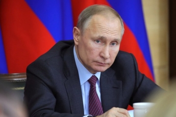 Рейтинг доверия россиян к Путину рухнул до рекордной отметки: результаты соцопроса