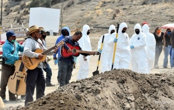 В Мексике за сутки более 360 жертв коронавируса