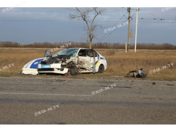 Пьяный полицейский разбил автомобиль и чуть не угробил четыре человека (фото)