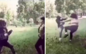 В парке Киева девушки устроили "бой без правил" (видео 18+)