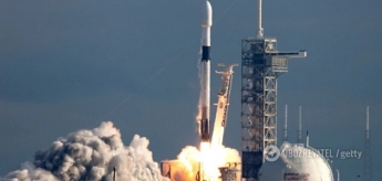 Ракета Маска снова отправилась в космос: на орбиту вывели 60 интернет-спутников. Видео