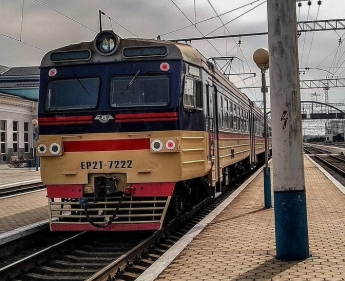 Добраться в Геническ железнодорожным транспортом пока невозможно