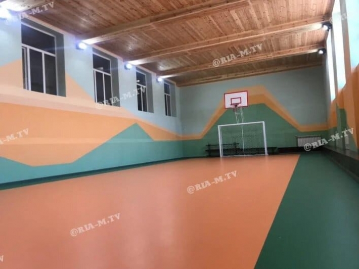 Как теперь выглядит спортзал в школе Мелитополя (фото, видео)