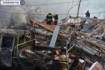 В Китае взорвался бензовоз и пролетел над домами: 9 погибших, сотни пострадавших. Фото и видео