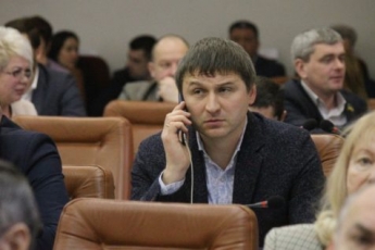 Из СИЗО выпустили депутата Запорожского горсовета, попавшегося на крупной взятке