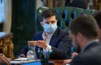 Зеленский отреагировал на петицию о запрете «принудительной» вакцинации