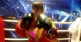 Украинка с 13-м размером груди решила драться в ММА из-за братьев Кличко