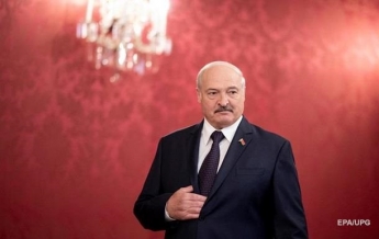 Лукашенко заявил, что "дал сигнал" начать дело против оппонента на выборах