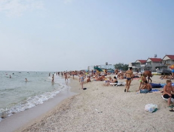 Жителя Мелитополя оштрафовали на 17 тысяч за отсутствие маски на пляже в Кирилловке