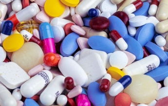 Не сочетайте эти продукты с лекарствами: опубликован список