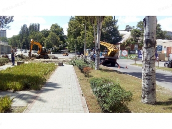 В Мелитополе уже расчистили площадь под новый памятник (фото, видео)
