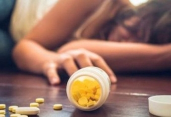В Геническе 14-летняя школьница умерла, наглотавшись таблеток