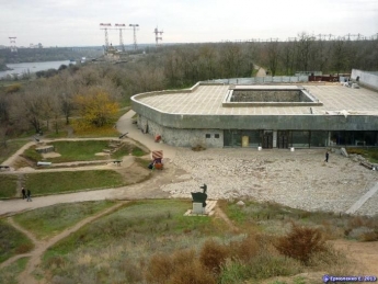 Министр культуры анонсировал реконструкцию музея Запорожского козачества, в рамках 