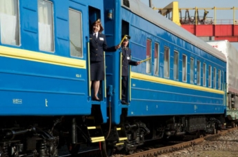 "Укрзалізниця" запускает в работу 40 поездов и выставляет условие: полный список маршрутов
