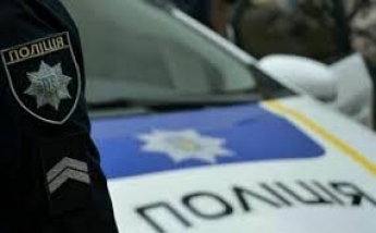Жительница Запорожья утверждает, что полицейские наехали на нее автомобилем в Кирилловке