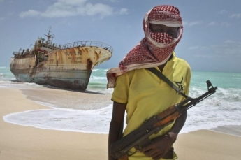 В Гвинейском заливе пираты похитили четырех украинских моряков