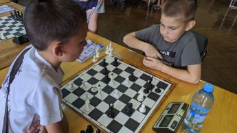 От 7 до 90 - в Мелитополе шахматисты разных возрастов устроили бескомпромиссные баталии  (фото, видео)