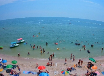 В Кирилловке появились новые веб-камеры с видом на пляжи центра поселка