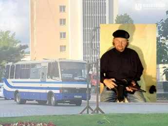 "Заложники воспринимают его серьезно": журналист рассказал о телефонном разговоре с луцким террористом