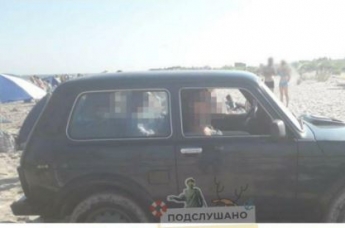 Под Одессой пьяная женщина за рулем авто едва не задавила отдыхающих на пляже, фото