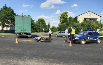 В Харьковской области в ДТП с грузовиком погиб мотоциклист