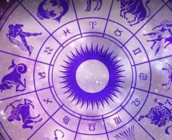 Астролог назвал знаки Зодиака, которые в августе распрощаются с черной полосой