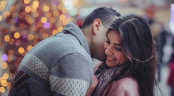 Новогодний поцелуй обернулся для девушки неизлечимой болезнью кожи