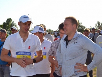 Первый зам губернатора Иван Федоров покажет свою спортивную подготовку на триатлоне (фото)