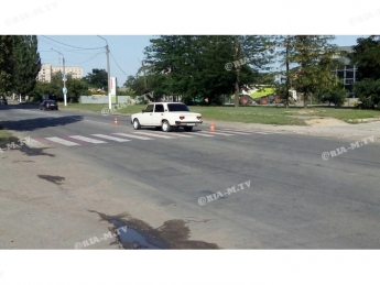 В Мелитополе на пешеходном переходе сбили человека (фото, видео)