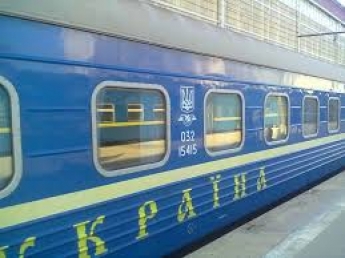Пытались все "замять": выяснились детали нападения на женщину в поезде "Укрзализныци"