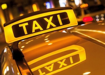 Таксист в Мелитополе за несколько секунд создал антирекламу фирме (видео)
