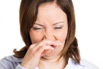 Аммиак, уксус, ацетон - когда нетипичный запах тела сигналит о болезни