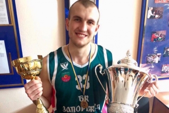 Умер баскетболист из Запорожья, впавший в кому после падения с велосипеда