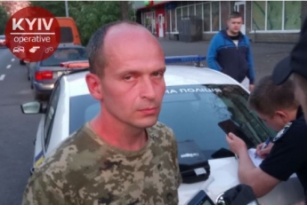 В Киеве мужчина разгромил семь авто - наказание было "мгновенным"